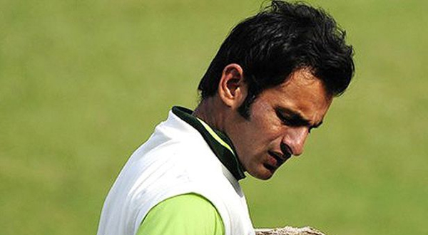 Shoaib Malik under severe criticism on his son's birthday