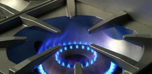 Sehri: Gas loadshedding in different cities including Karachi