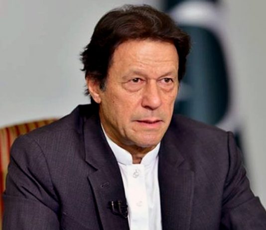 Imran Khan calls upon nation to protect freedom, democracy