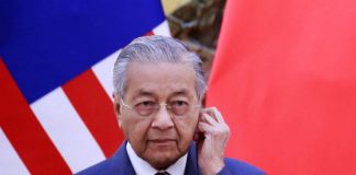 Malaysia's Mahathir Mohamad hospitalised