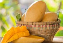Do not throw away peels after enjoying mango