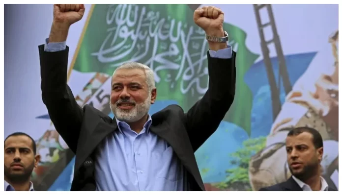 Daughter-in-law shares Ismail Haniyeh's picture showing him reciting Quran on plane