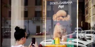 Italian brand introduces Fefé perfume for dogs