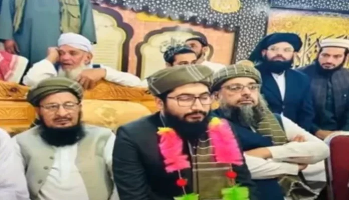 Maulana Abdul Haq Sani elected as JUI-S Ameer after father's martyrdom