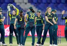 Australia beat Pakistan by 9 wickets