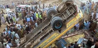 Quetta: Bus fell into ditch, 7 passengers